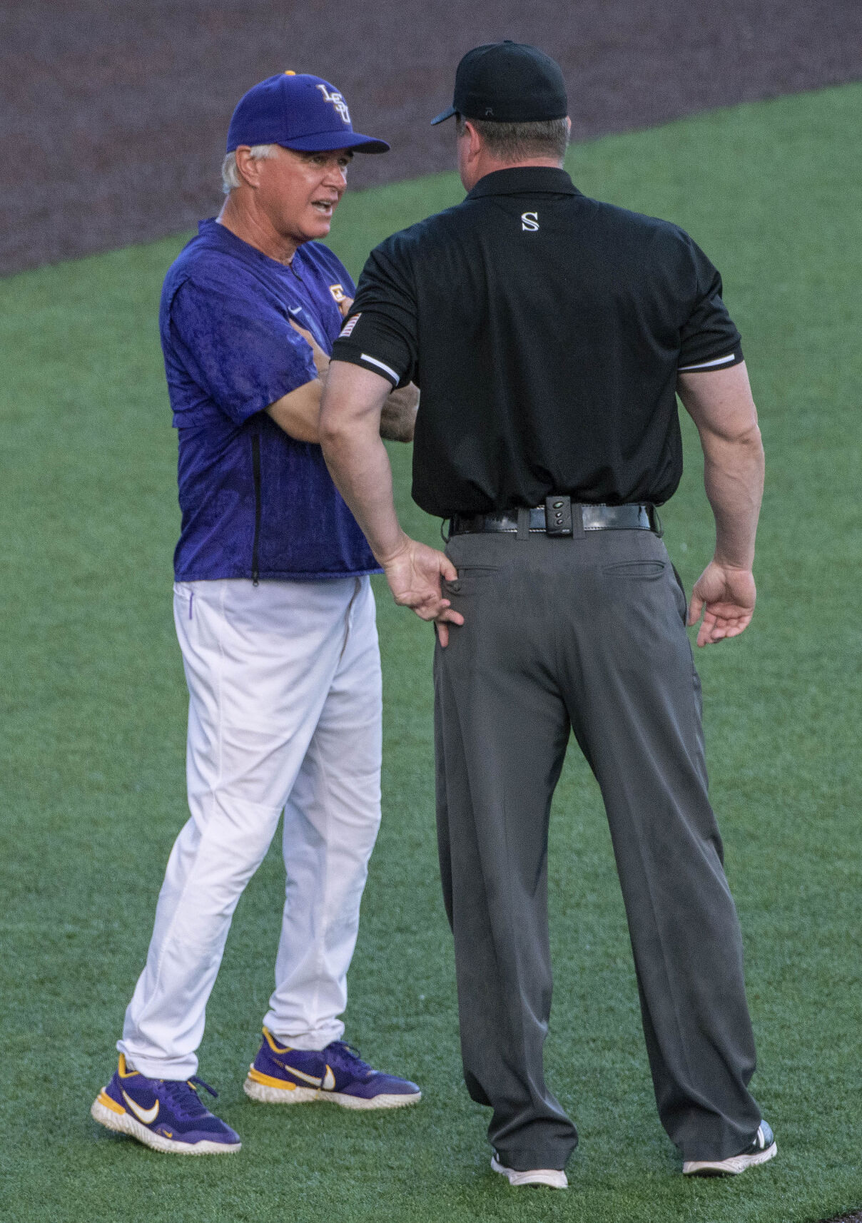 BR.lsutennessee.061321 0330 bf.jpg